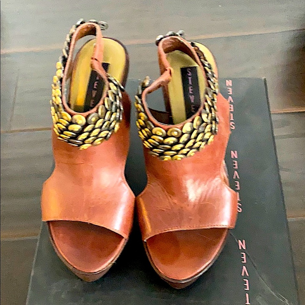 Steven by Steve Madden